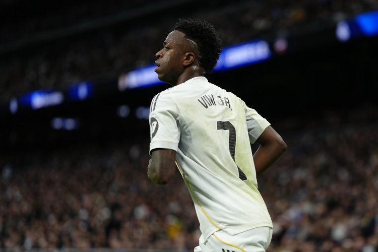 j9九游会-维尼修斯：如果一切顺利，希望帕奎塔能几天内与弗拉门戈完成签约